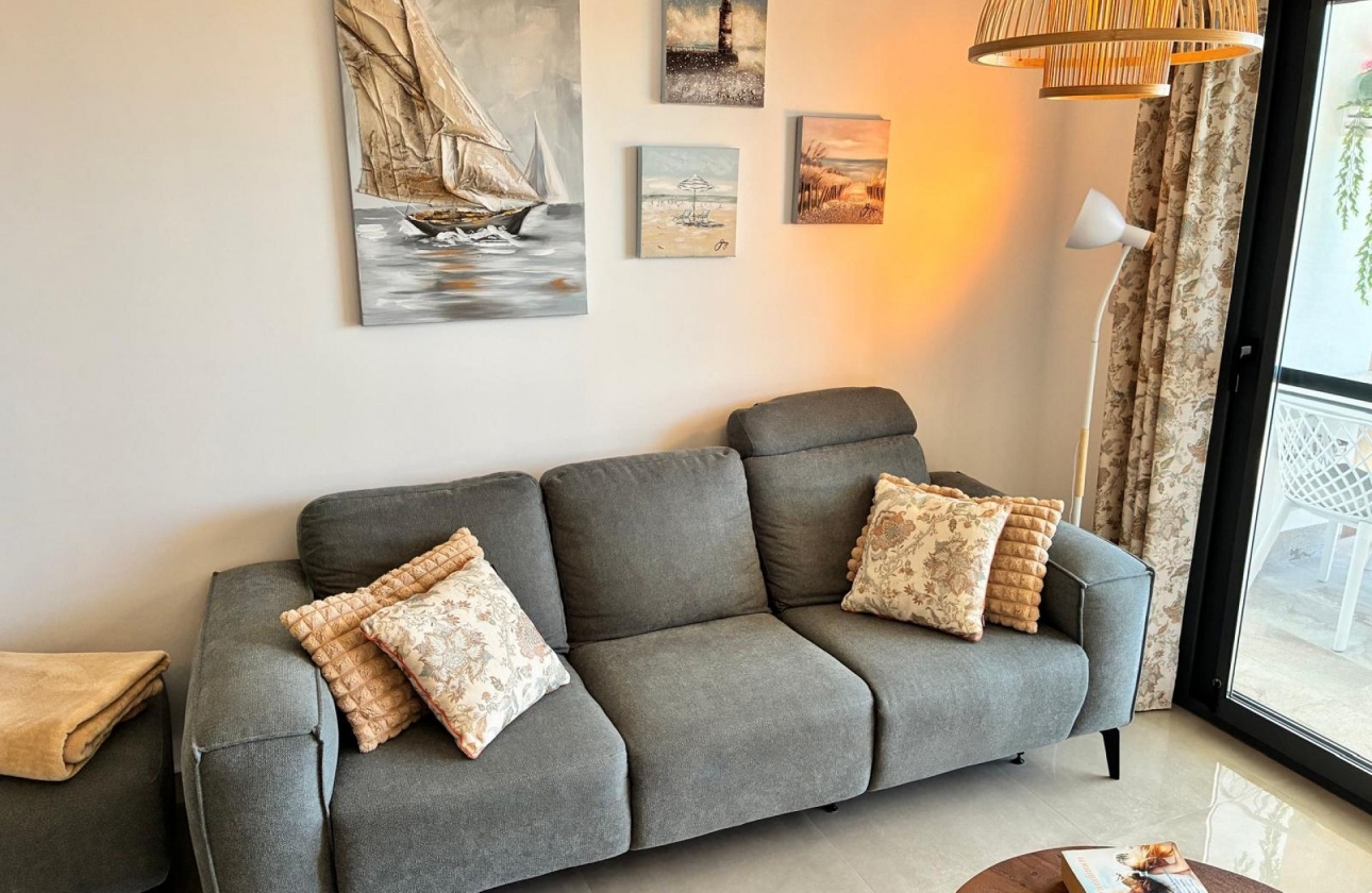 Resale - Apartment - Pilar de la Horadada