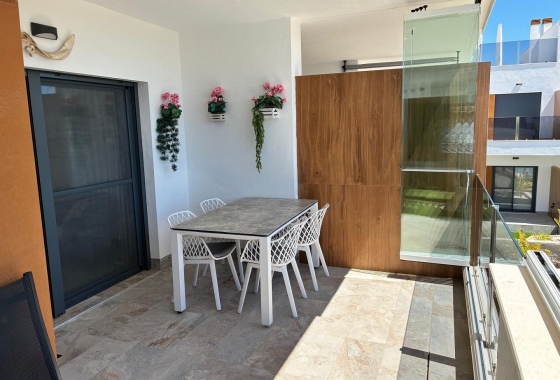 Resale - Apartment - Pilar de la Horadada