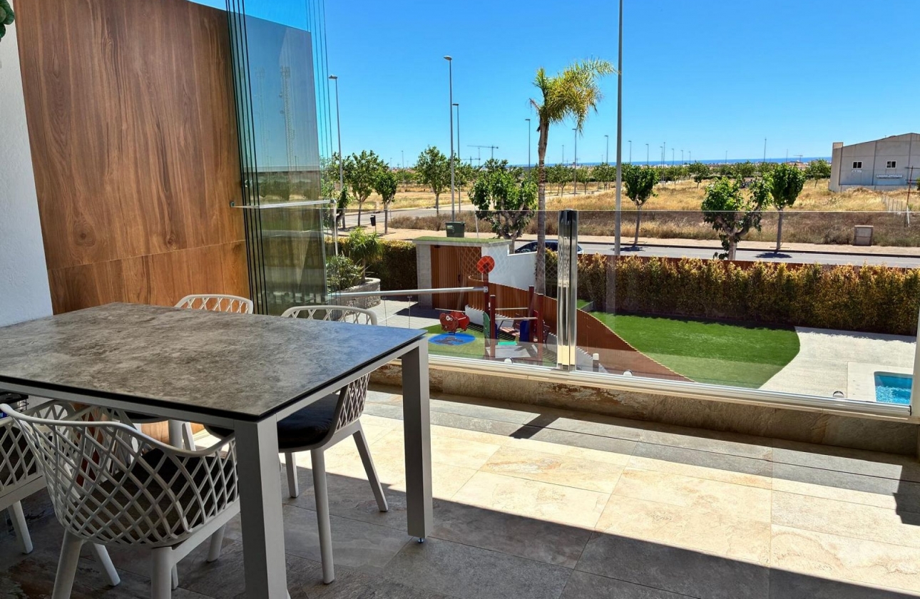 Resale - Apartment - Pilar de la Horadada