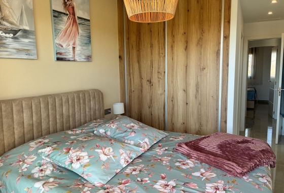 Resale - Apartment - Pilar de la Horadada