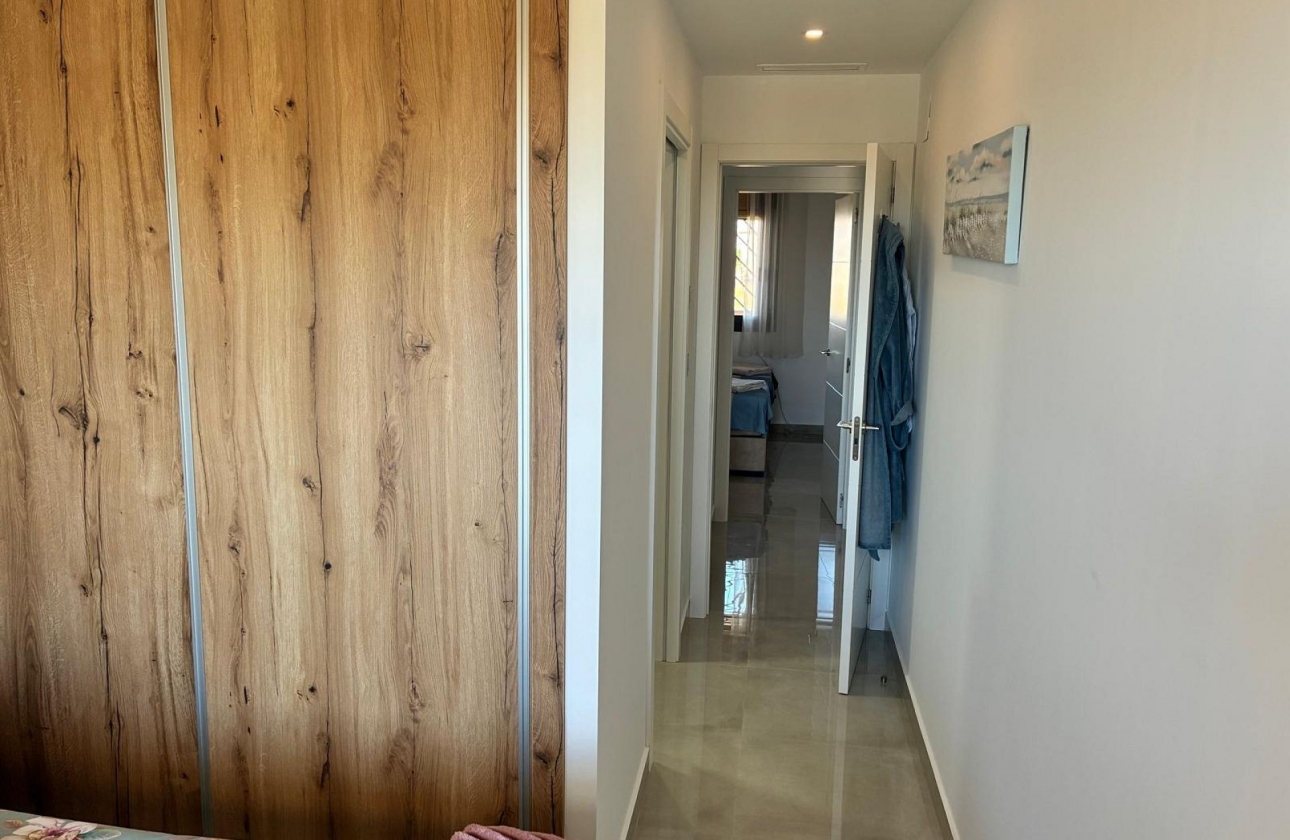 Resale - Apartment - Pilar de la Horadada