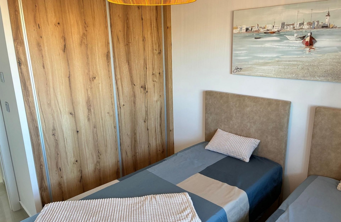 Resale - Apartment - Pilar de la Horadada