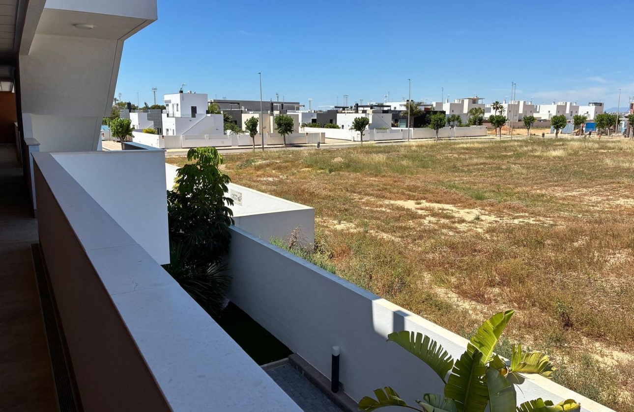 Resale - Apartment - Pilar de la Horadada