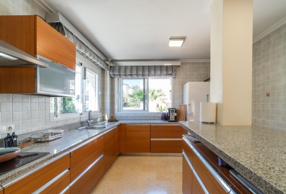 Reventa - Villa - Torrevieja - La Mata
