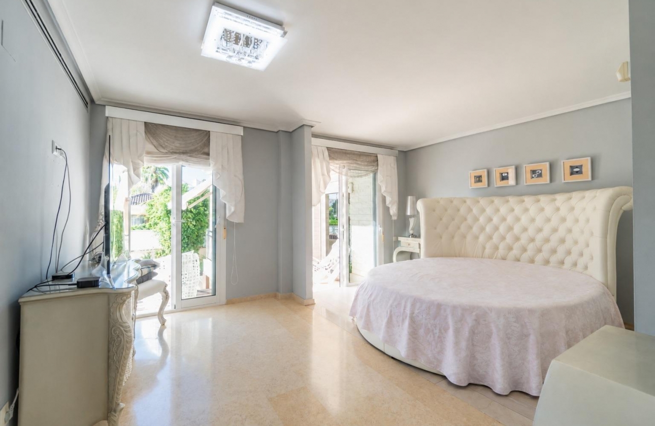 Reventa - Villa - Torrevieja - La Mata