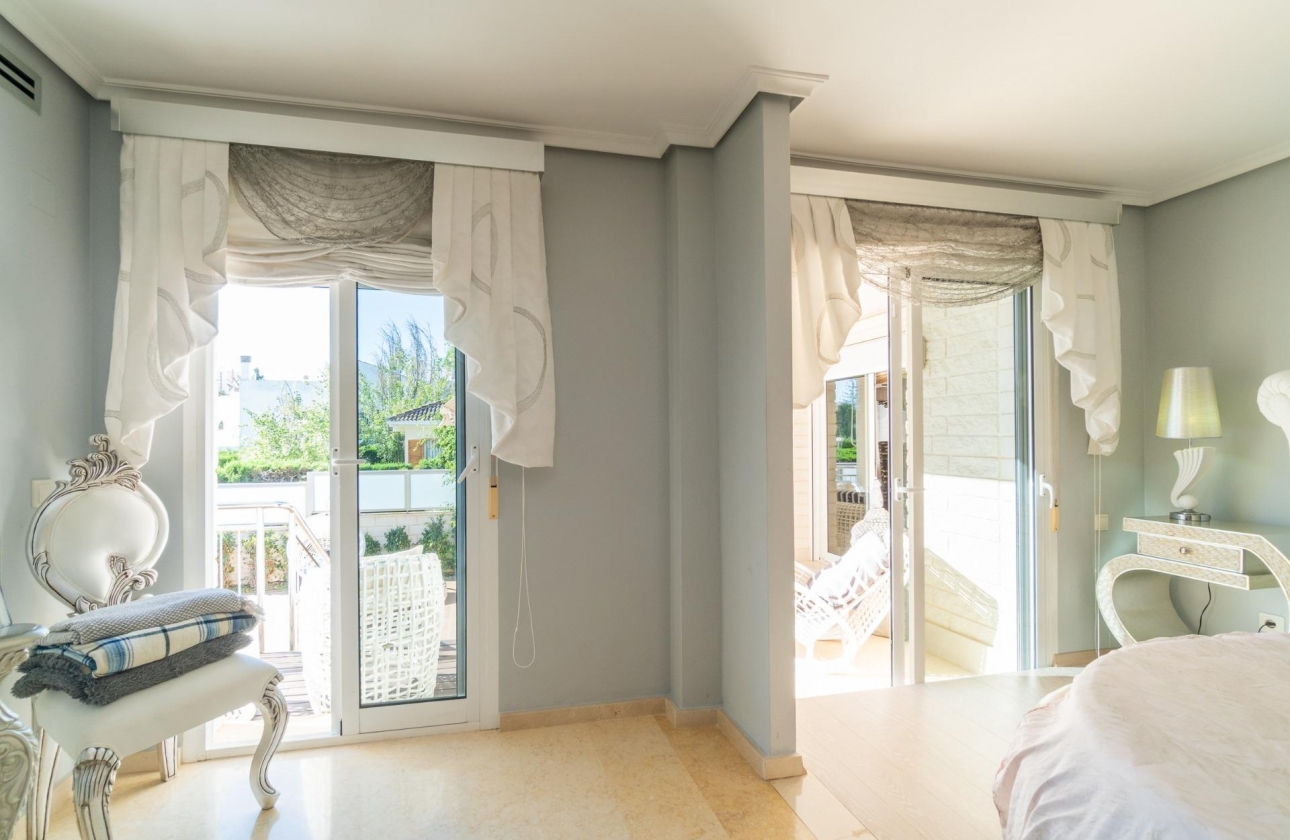 Reventa - Villa - Torrevieja - La Mata