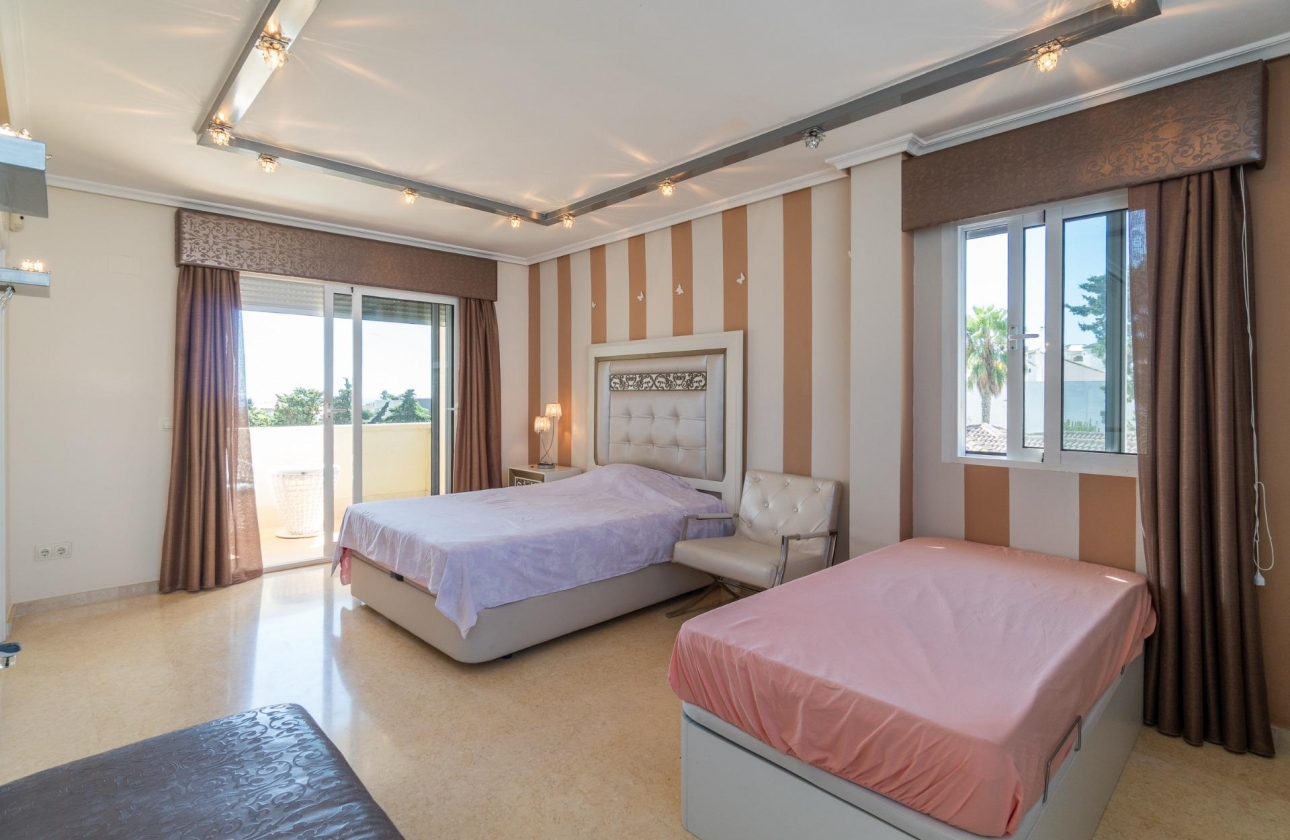 Reventa - Villa - Torrevieja - La Mata