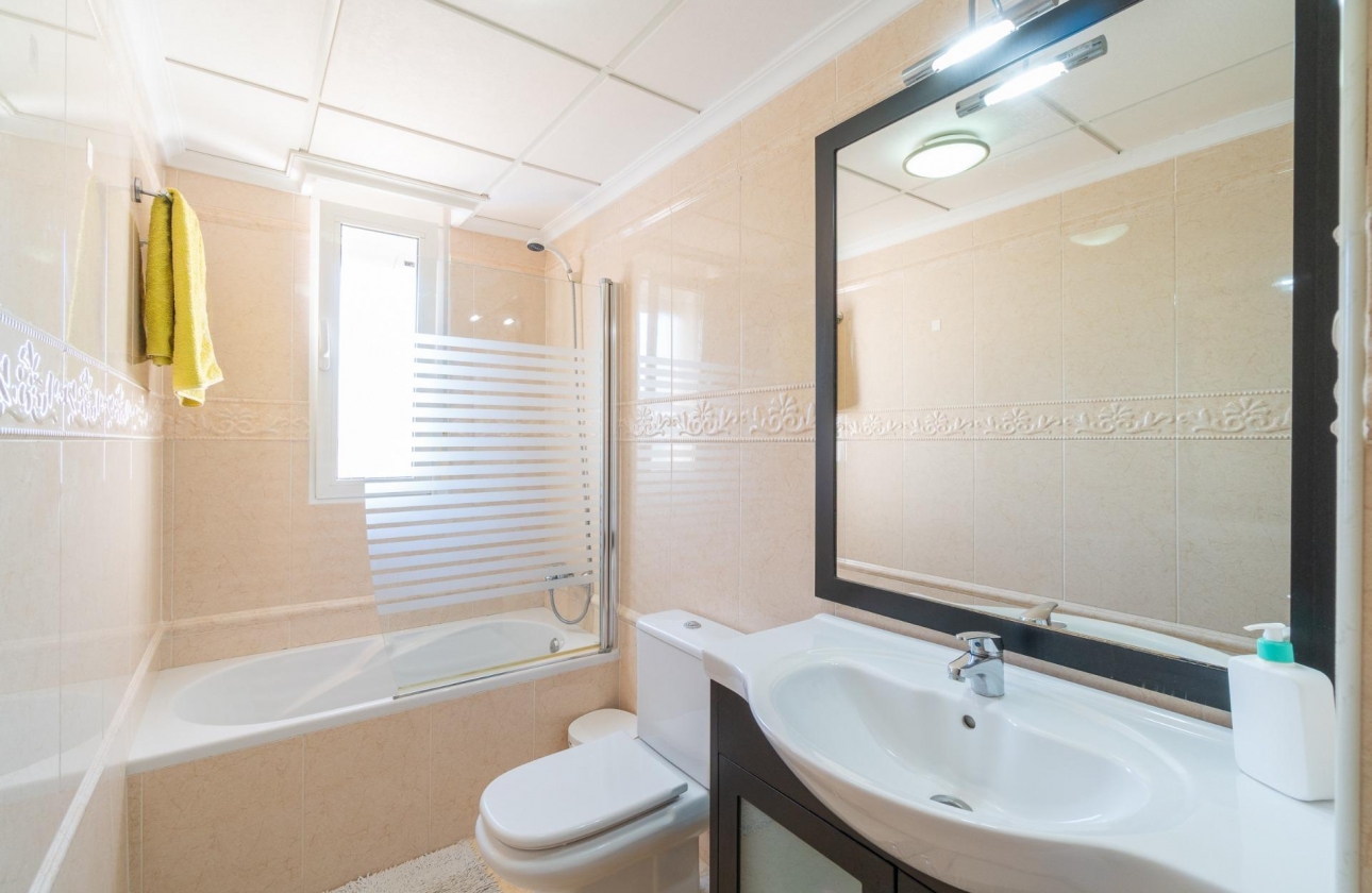 Reventa - Villa - Torrevieja - La Mata