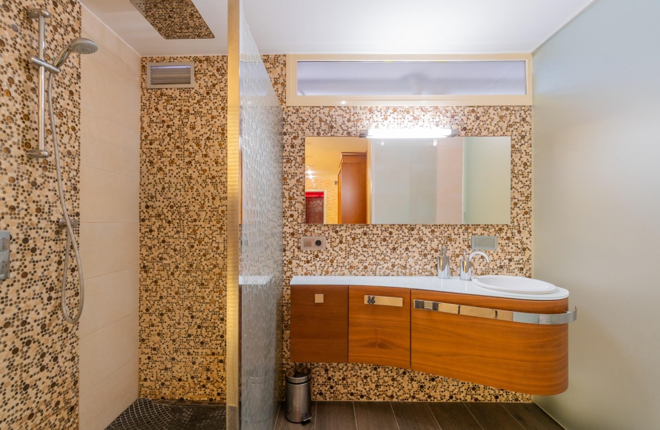 Reventa - Villa - Torrevieja - La Mata