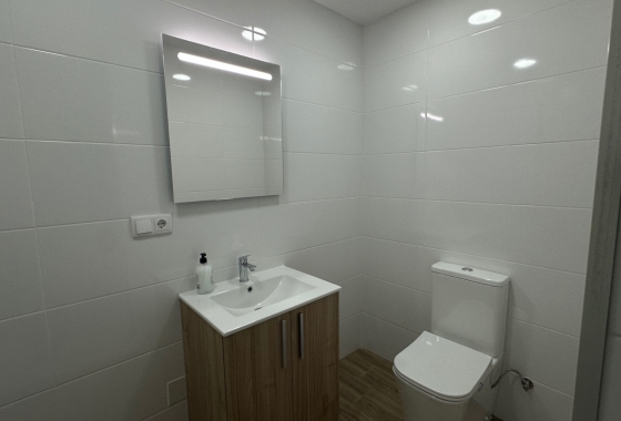 Resale - Apartment - Torrevieja - Centro