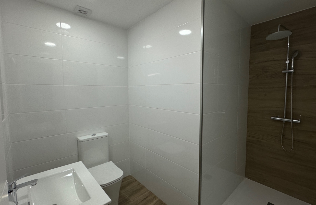 Resale - Apartment - Torrevieja - Centro