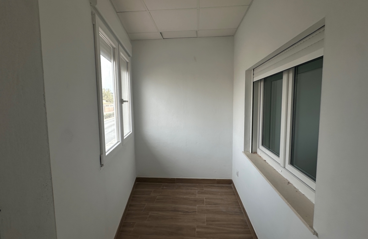 Resale - Apartment - Torrevieja - Centro