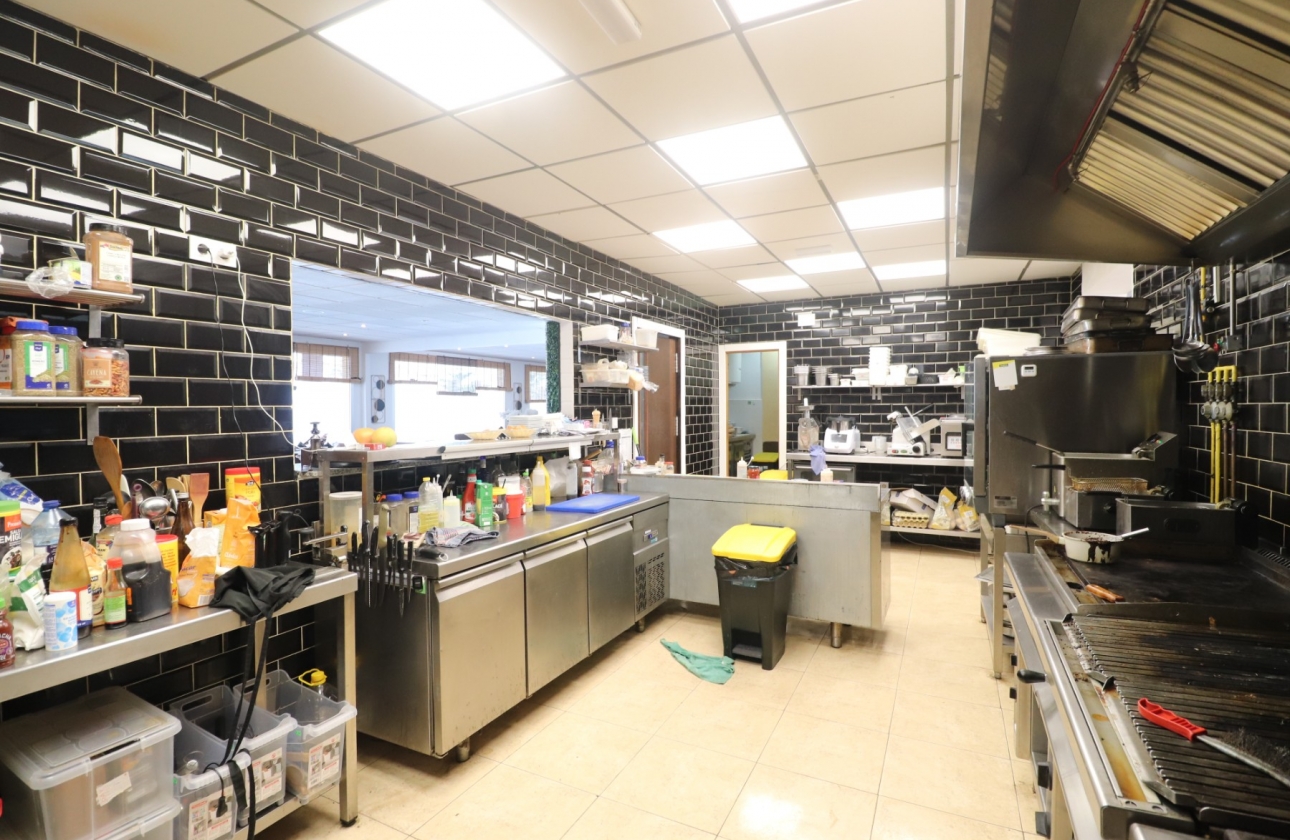 Resale - Commercial Unit - Ciudad Quesada - Ciudad Quesada - Town