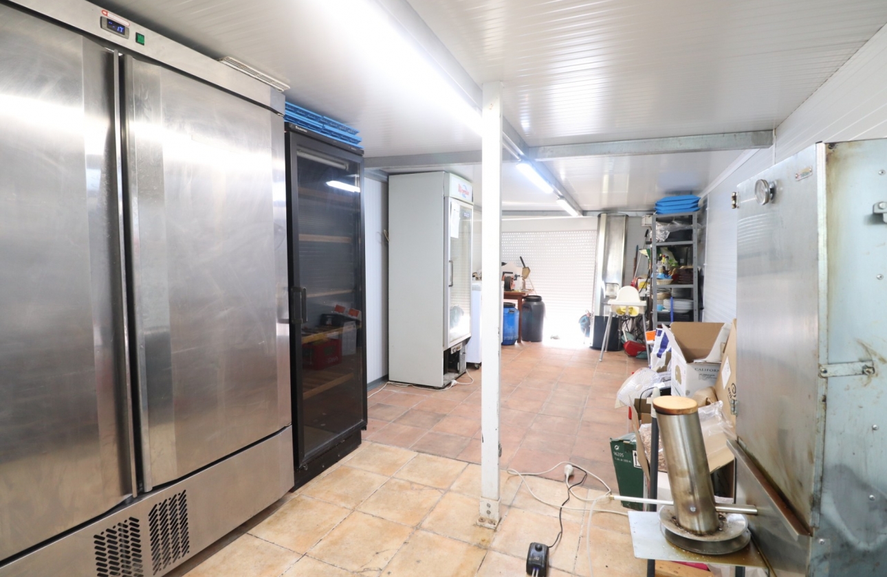 Resale - Commercial Unit - Ciudad Quesada - Ciudad Quesada - Town