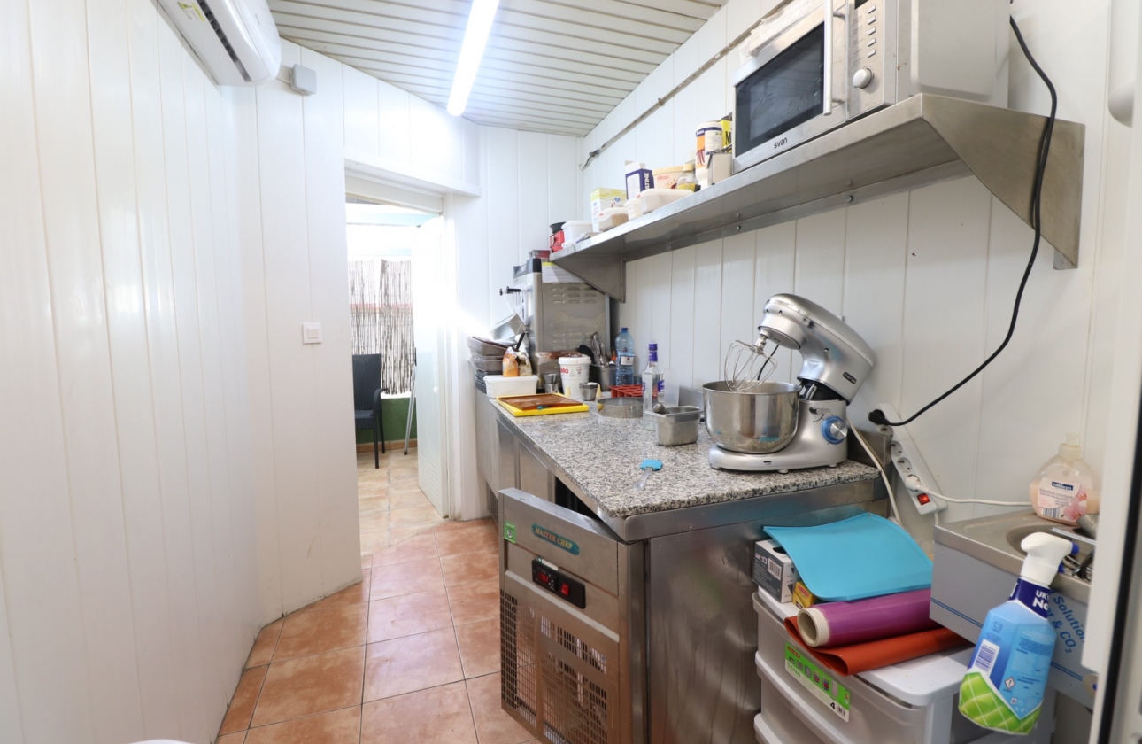 Resale - Commercial Unit - Ciudad Quesada - Ciudad Quesada - Town