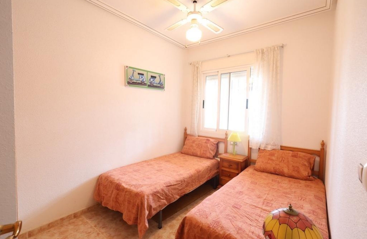 Reventa - Bungalow - Orihuela Costa - La Zenia