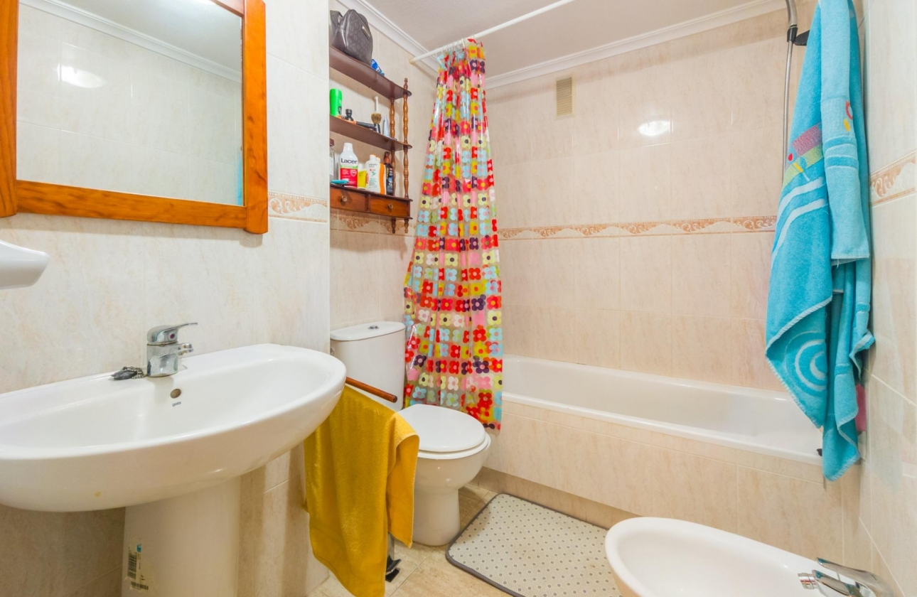 Rynek wtórny - Apartament - Torrevieja - Acequion