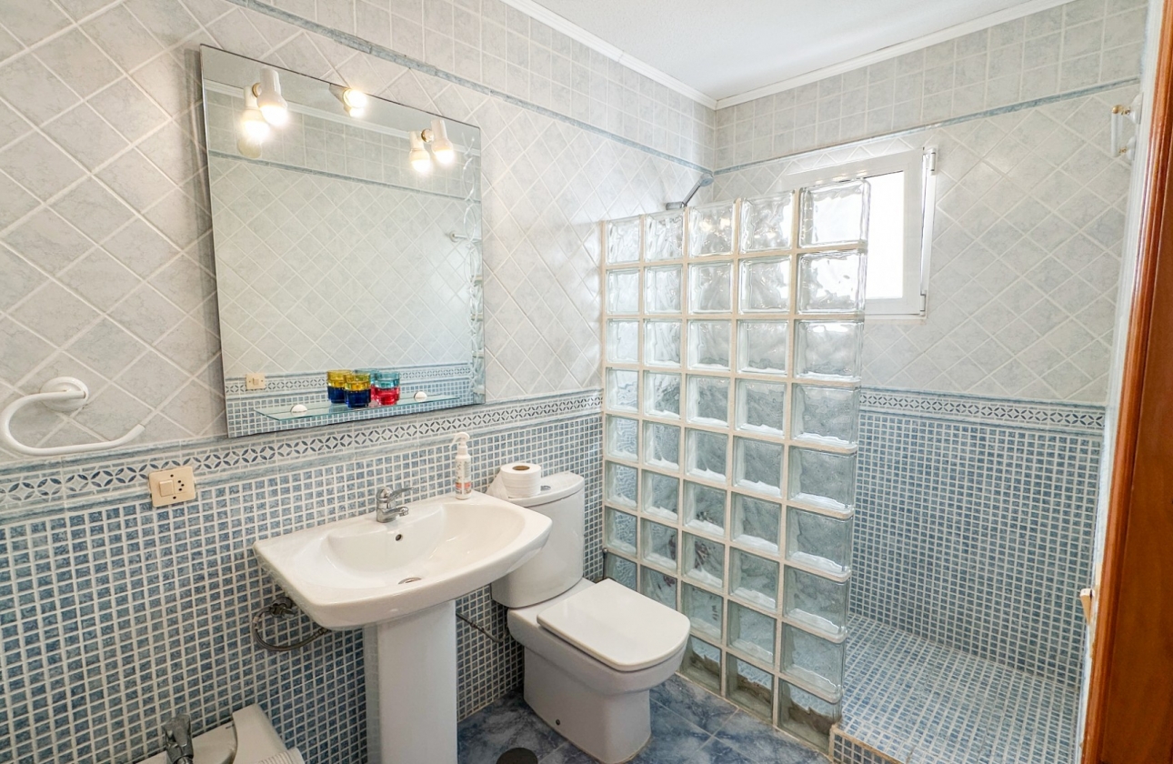 Resale - Townhouse - Orihuela Costa - Playa Flamenca