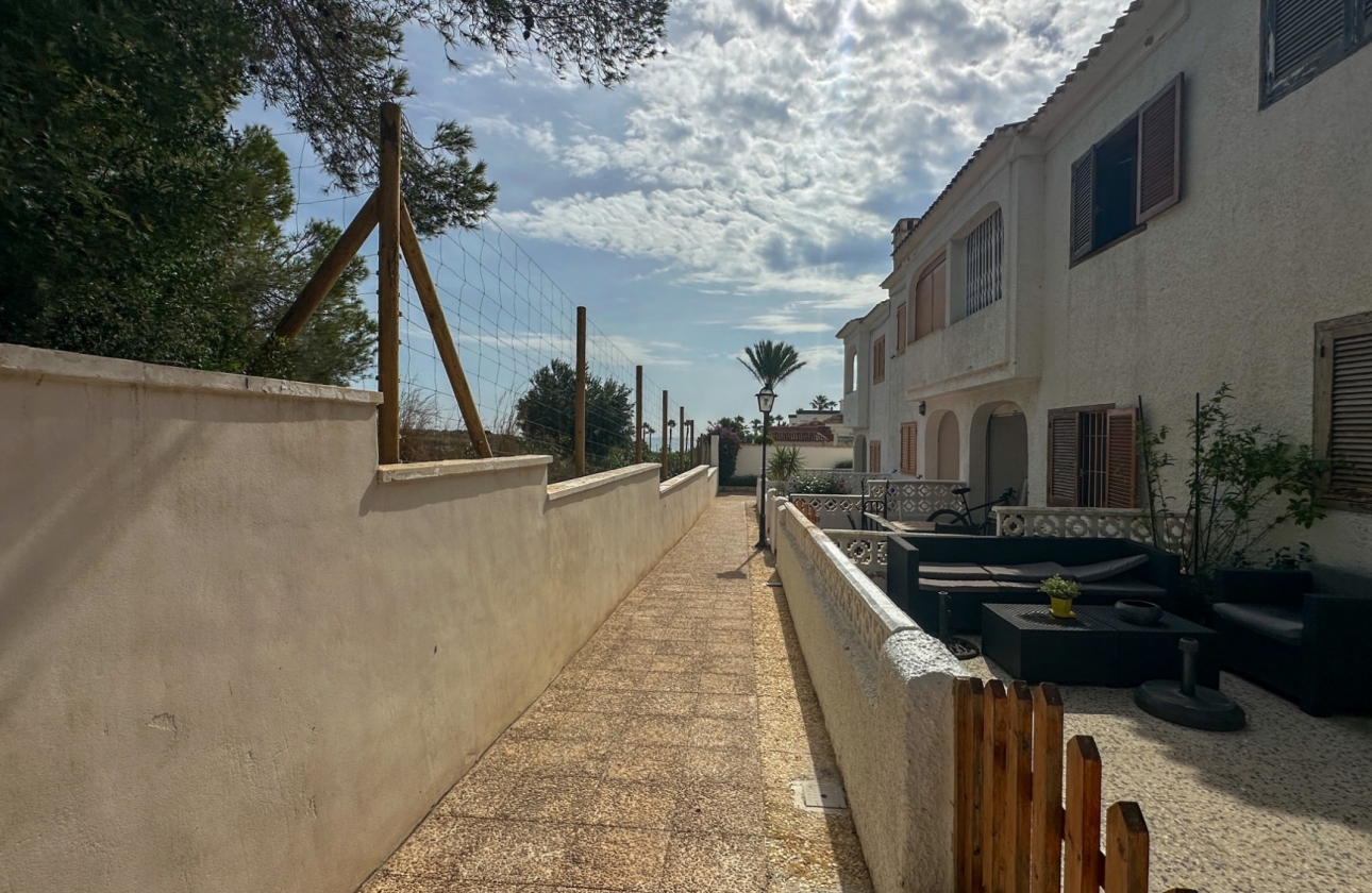 Resale - Townhouse - Orihuela Costa - Playa Flamenca