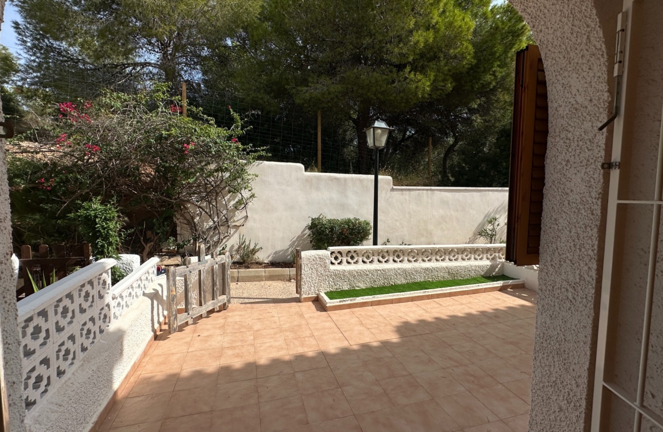 Resale - Townhouse - Orihuela Costa - Playa Flamenca