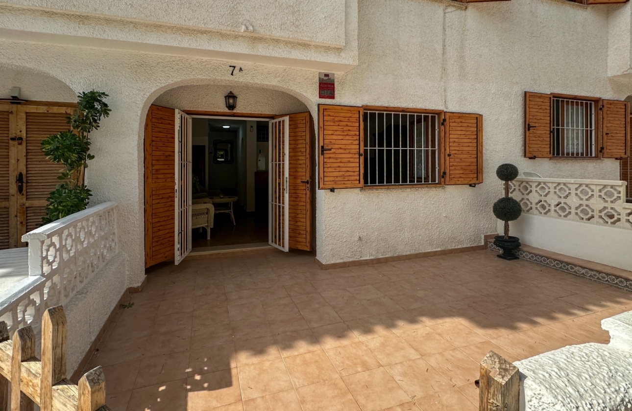 Resale - Townhouse - Orihuela Costa - Playa Flamenca