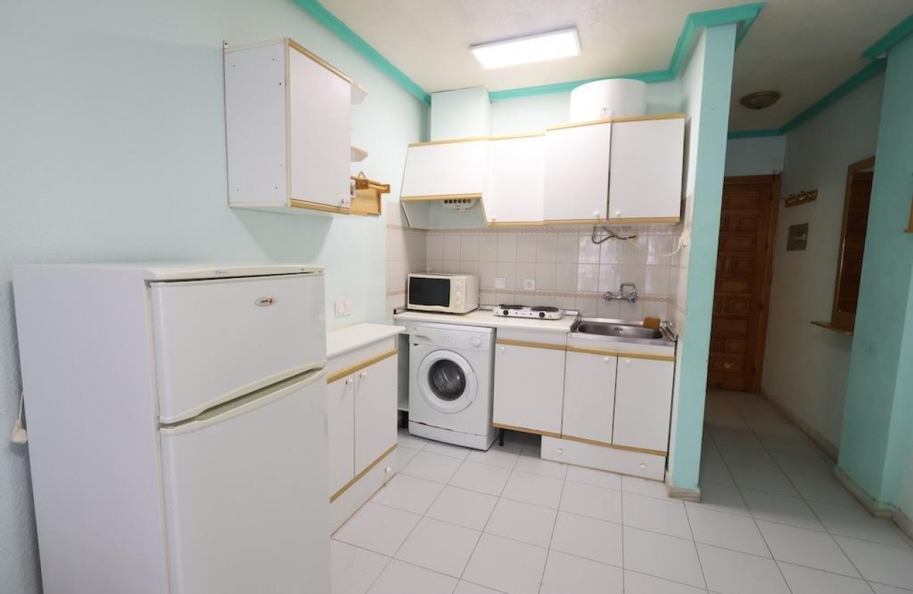 Resale - Studio - Torrevieja - La Siesta - El Salado -  Torreta