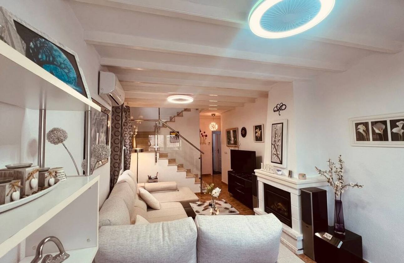 Reventa - Villa - Orihuela Costa - Costa Blanca