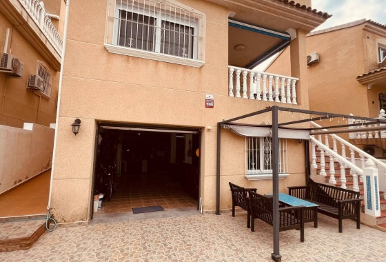 Reventa - Villa - Orihuela Costa - Costa Blanca