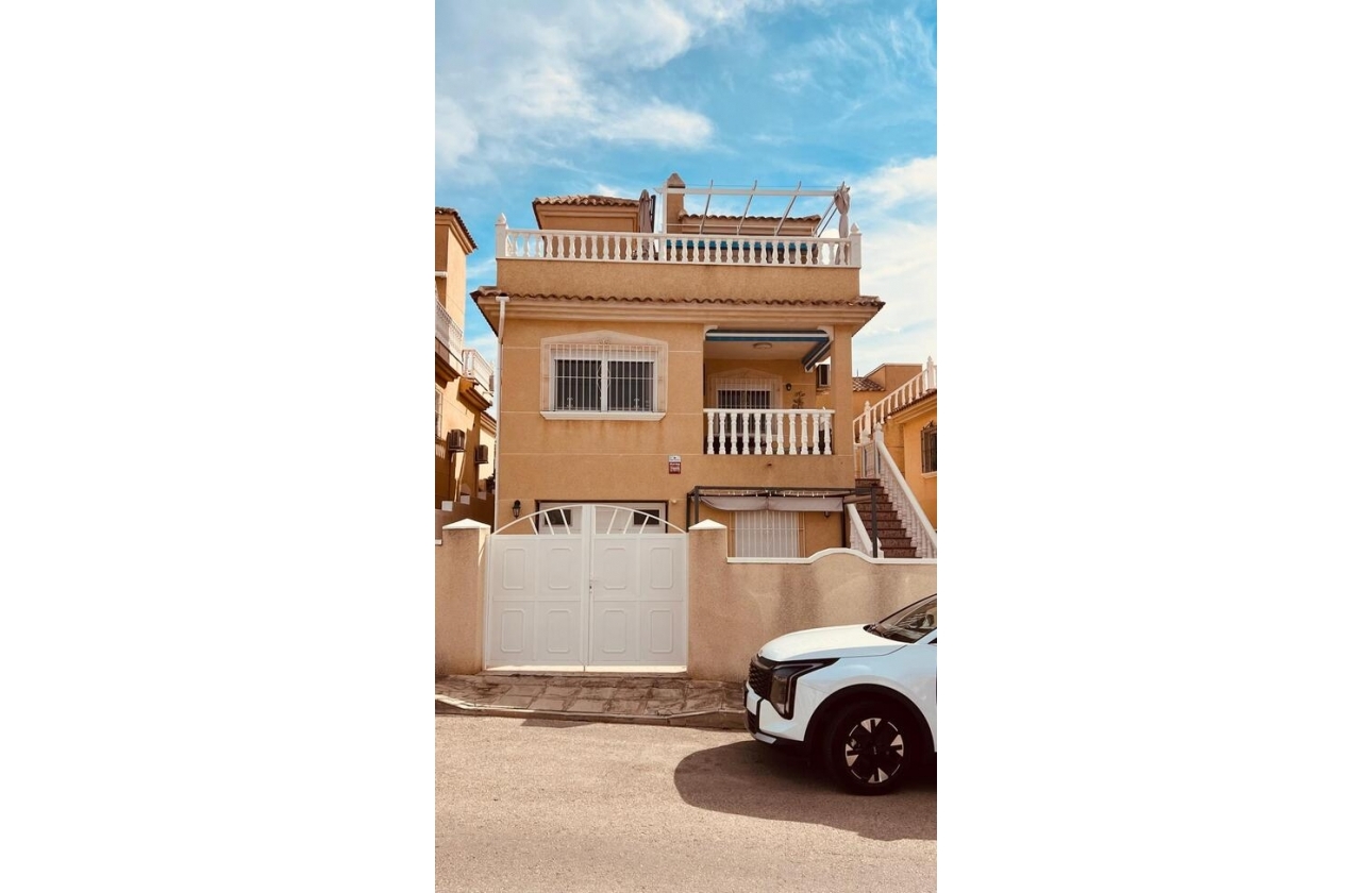 Reventa - Villa - Orihuela Costa - Costa Blanca