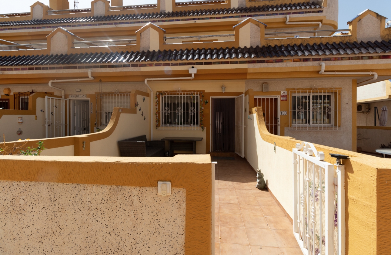 Rynek wtórny - Szeregowiec - Orihuela Costa - Playa Flamenca