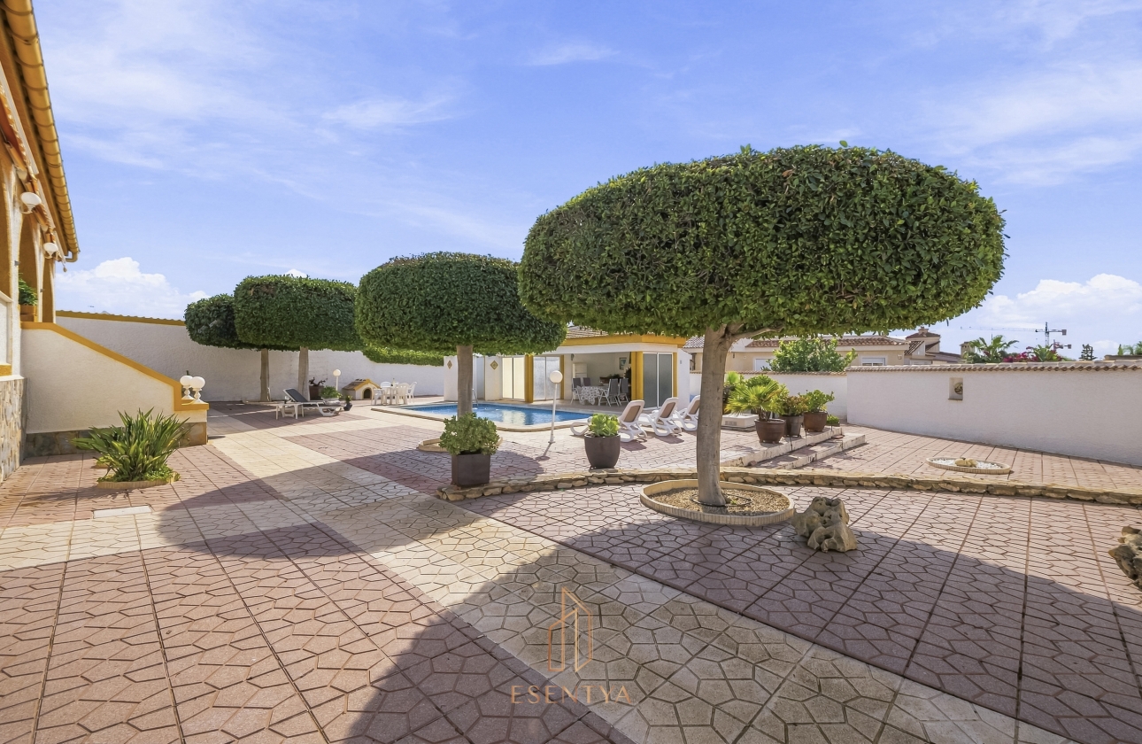 Resale - Villa - Ciudad Quesada