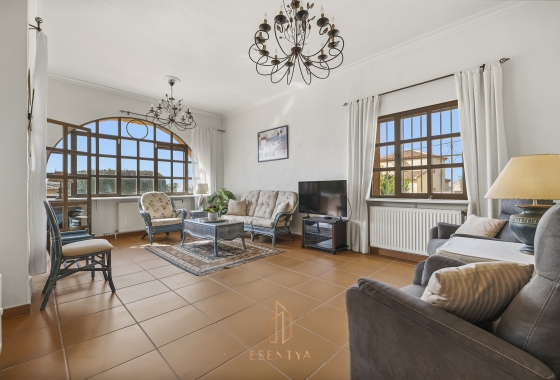 Resale - Villa - Ciudad Quesada