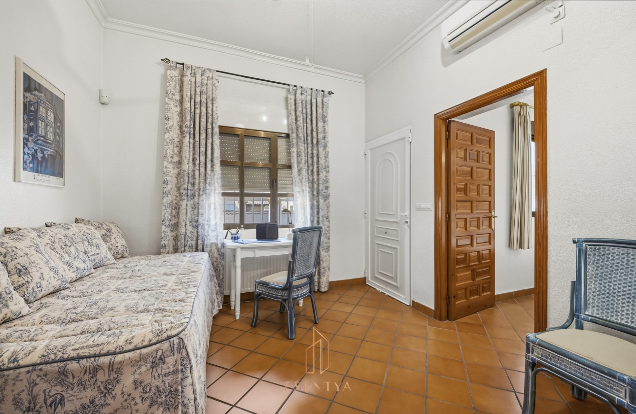 Resale - Villa - Ciudad Quesada
