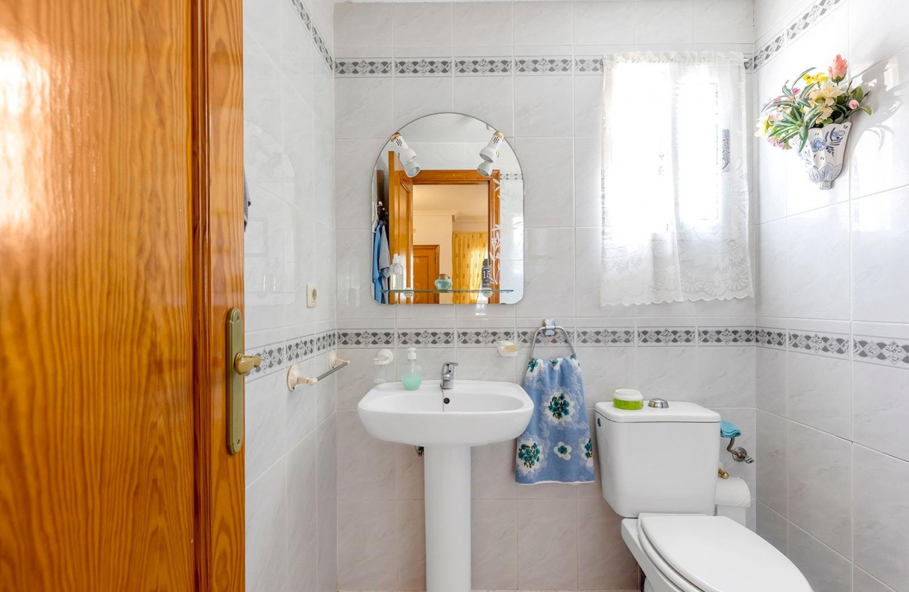 Resale - Semi-detached - Torrevieja - La Mata