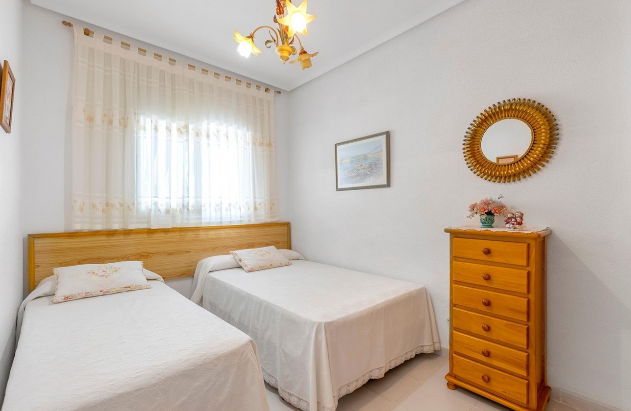 Resale - Semi-detached - Torrevieja - La Mata