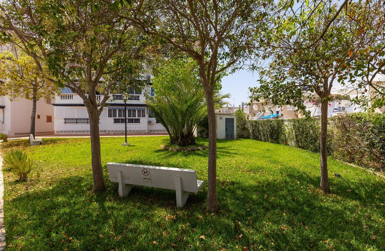 Resale - Semi-detached - Torrevieja - La Mata