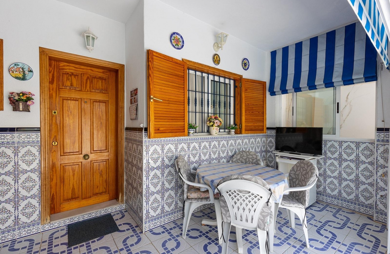 Resale - Semi-detached - Torrevieja - La Mata
