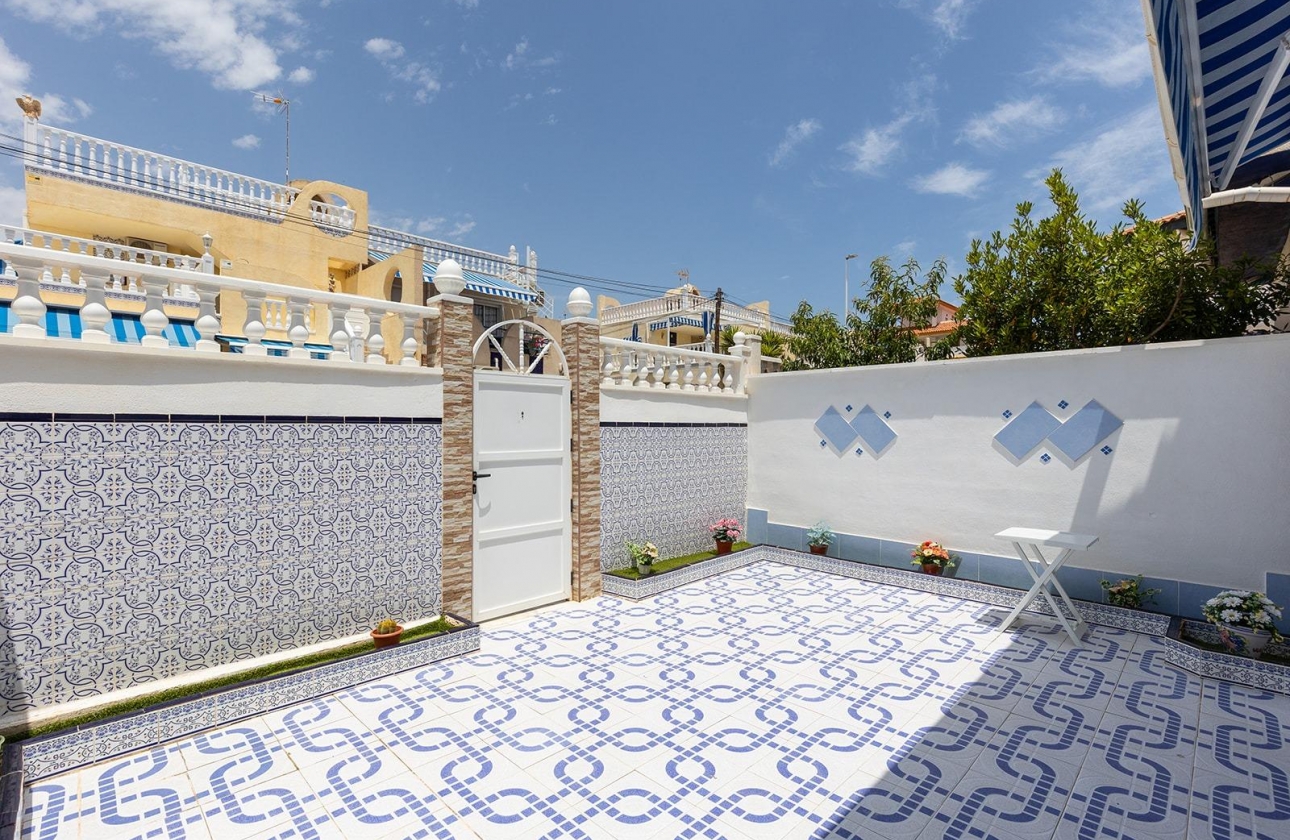 Resale - Semi-detached - Torrevieja - La Mata