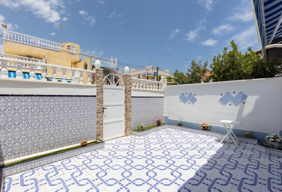 Resale - Semi-detached - Torrevieja - La Mata
