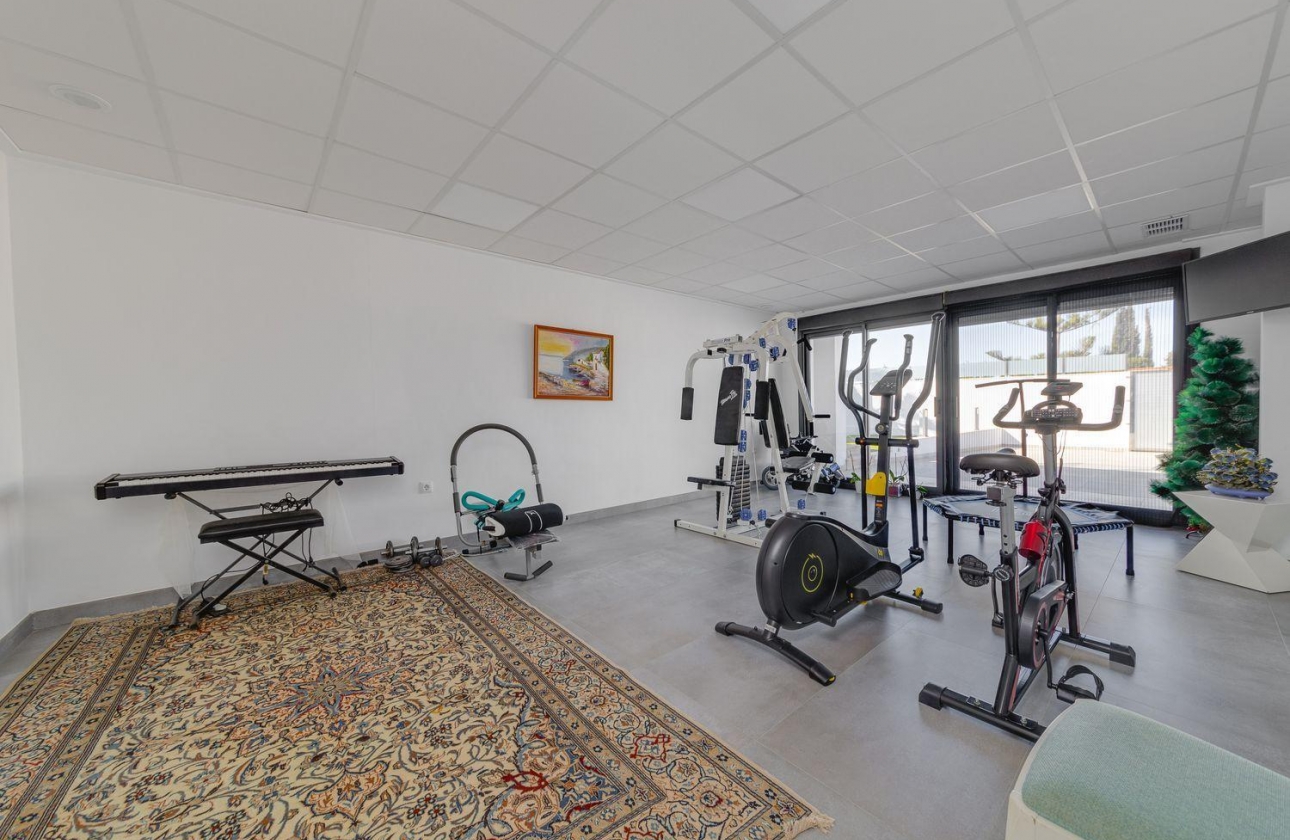 Reventa - Villa - Torrevieja - Los Balcones