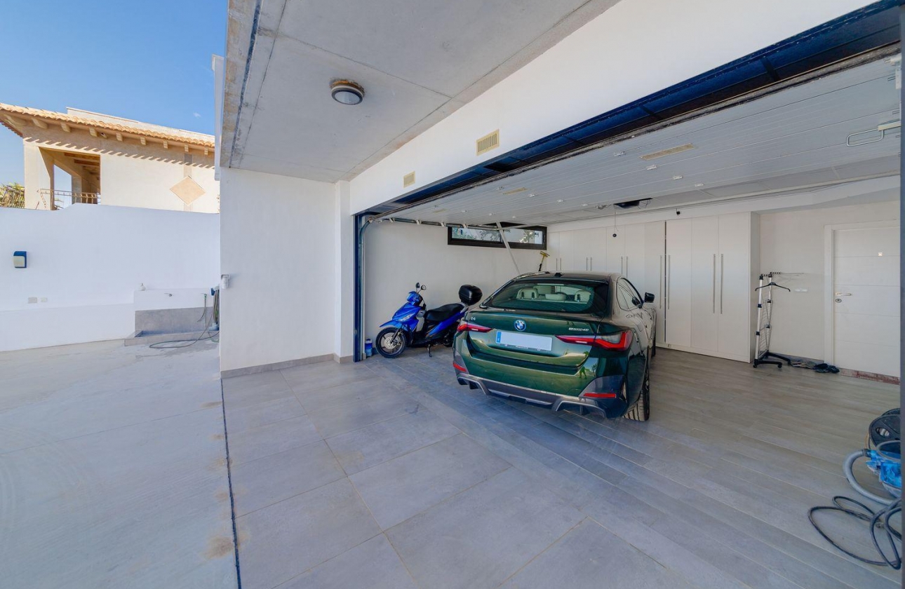 Reventa - Villa - Torrevieja - Los Balcones