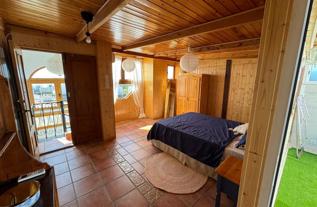 Resale - Bungalow - Torrevieja - Los Altos