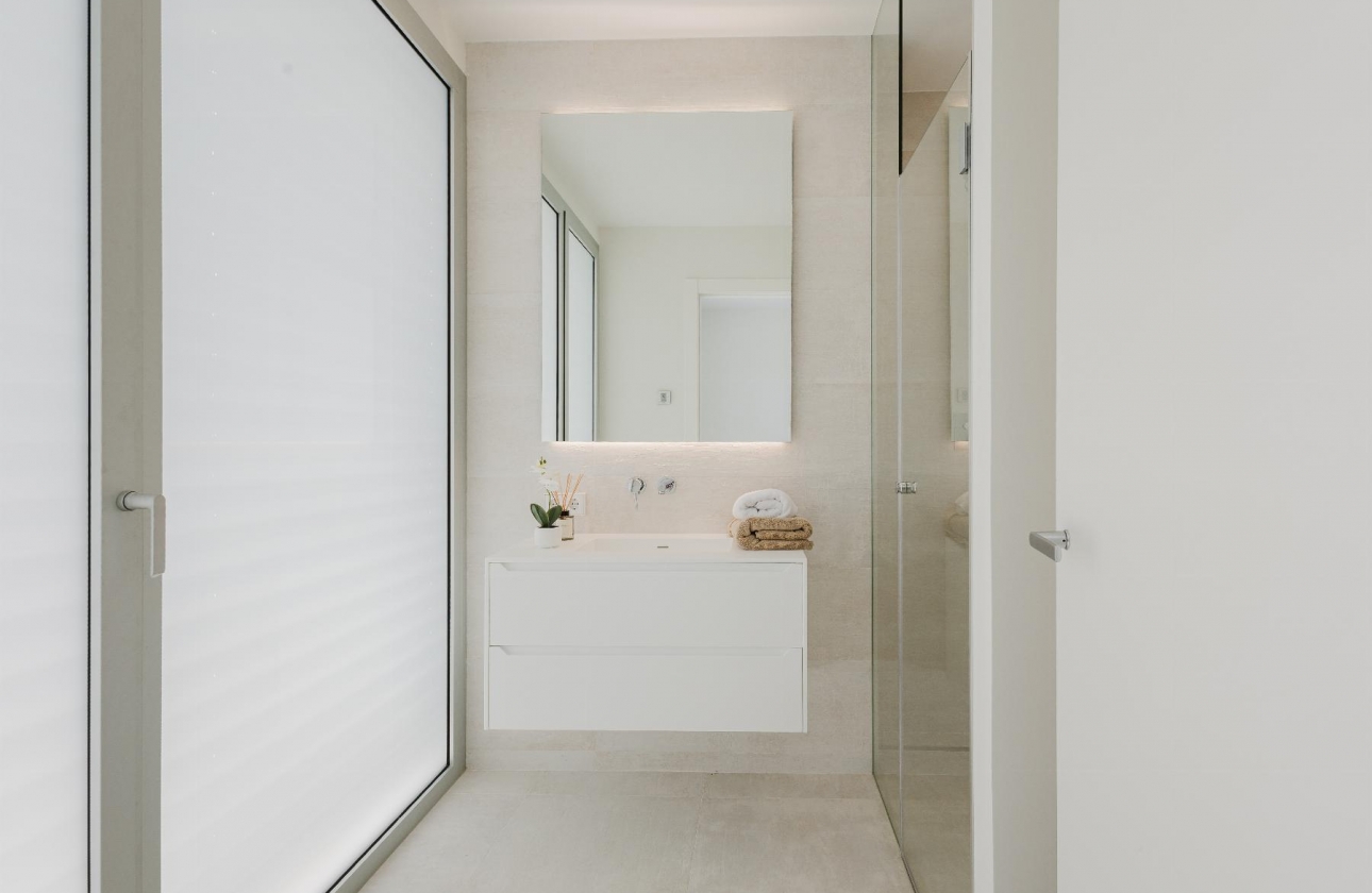 Reventa - Villa - Orihuela Costa - Las Colinas Golf