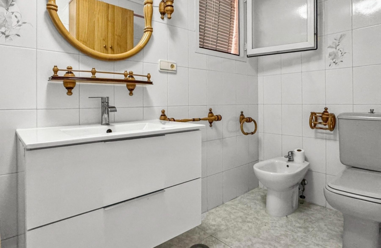 Reventa - Apartment - Torrevieja - Playa de los Locos