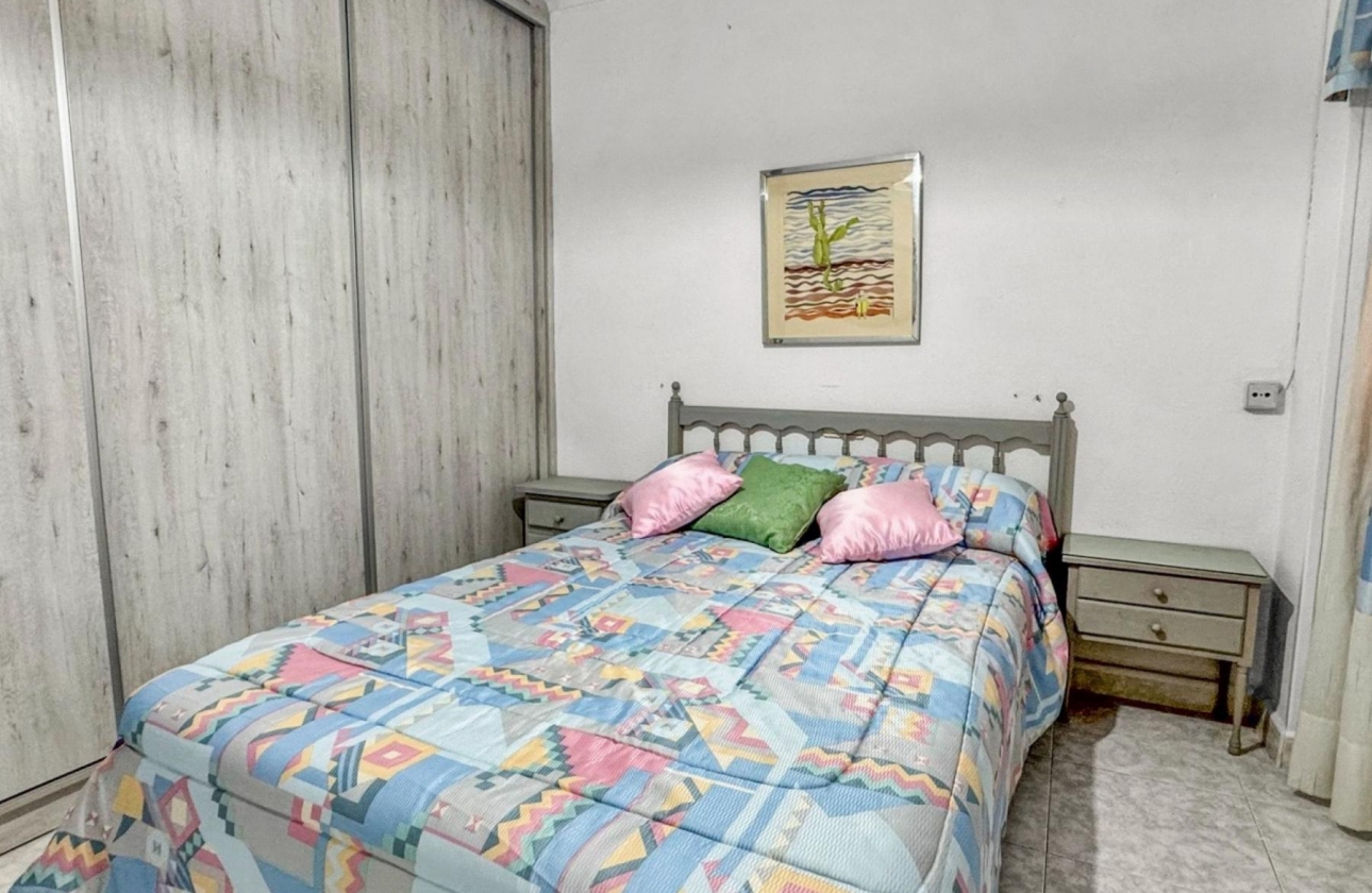 Reventa - Apartment - Torrevieja - Playa de los Locos