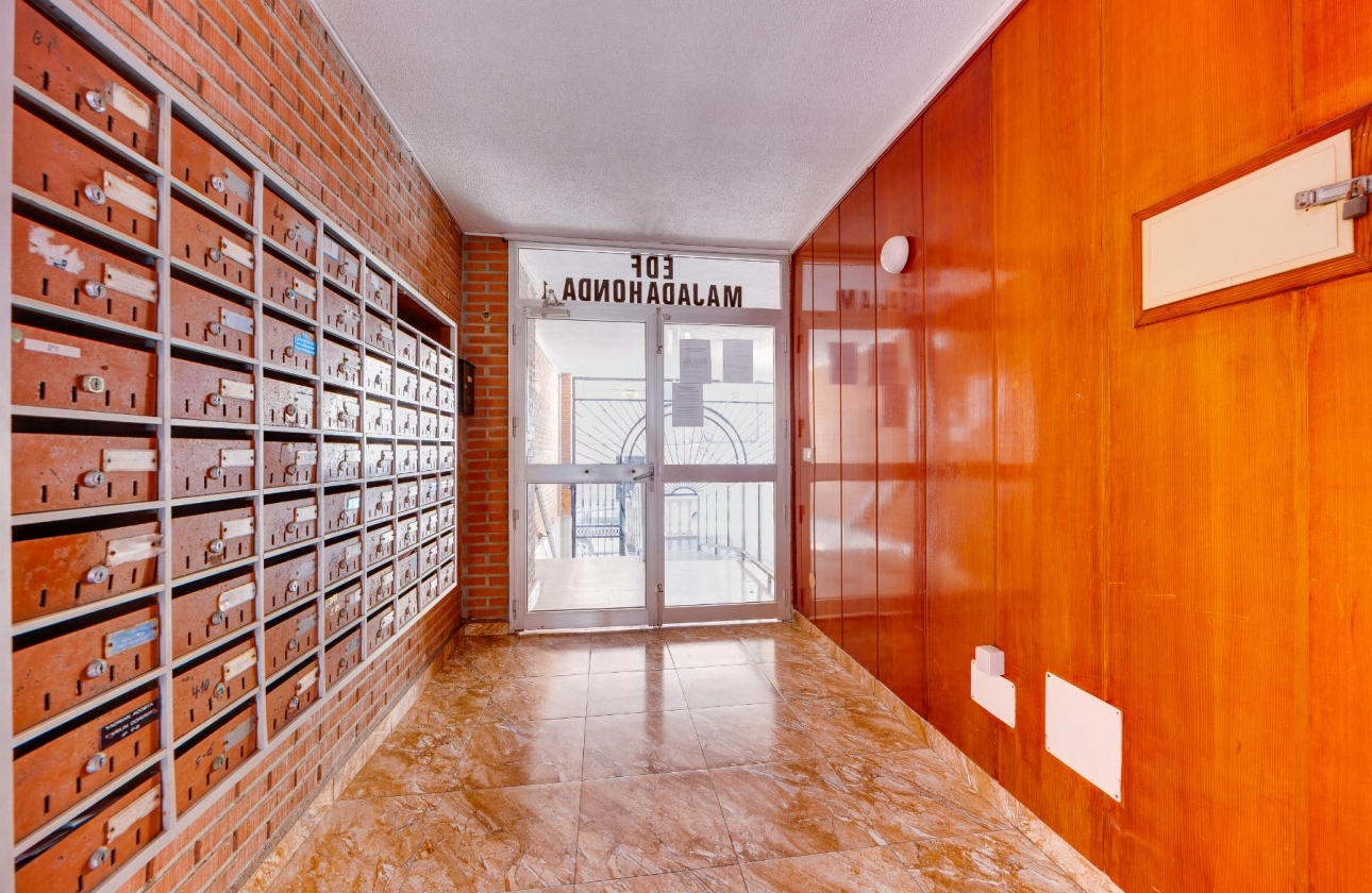 Rynek wtórny - Apartament - Torrevieja - Acequion