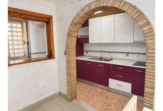 Rynek wtórny - Apartament - Torrevieja - Playa De Los Naufragos