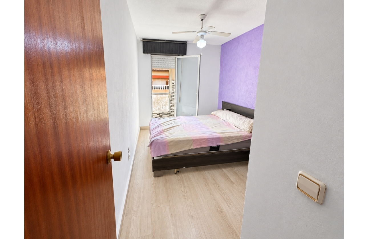 Rynek wtórny - Apartament - Torrevieja - Playa De Los Naufragos
