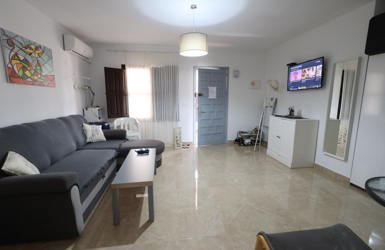 Resale - Bungalow - Orihuela Costa - La Regia