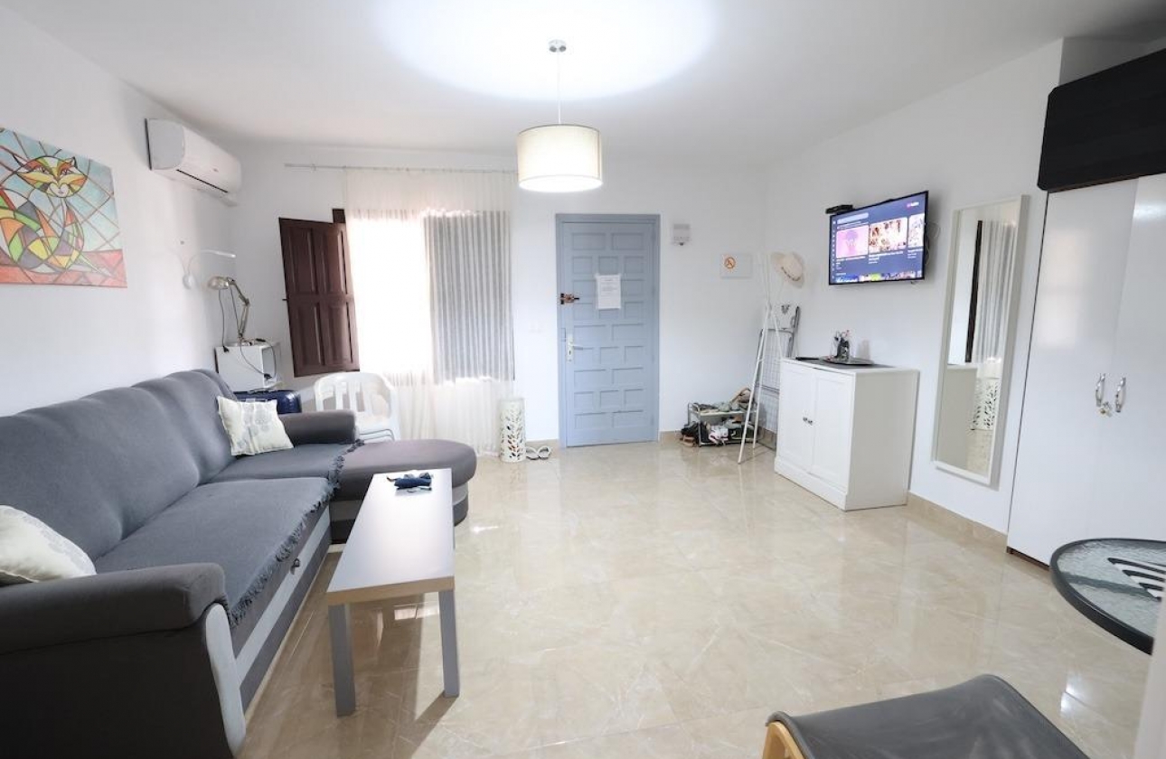 Resale - Bungalow - Orihuela Costa - La Regia